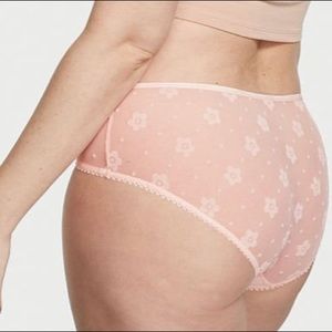 9️⃣2️⃣VICTORIA'S SECRET
Logo Hiphugger Panty